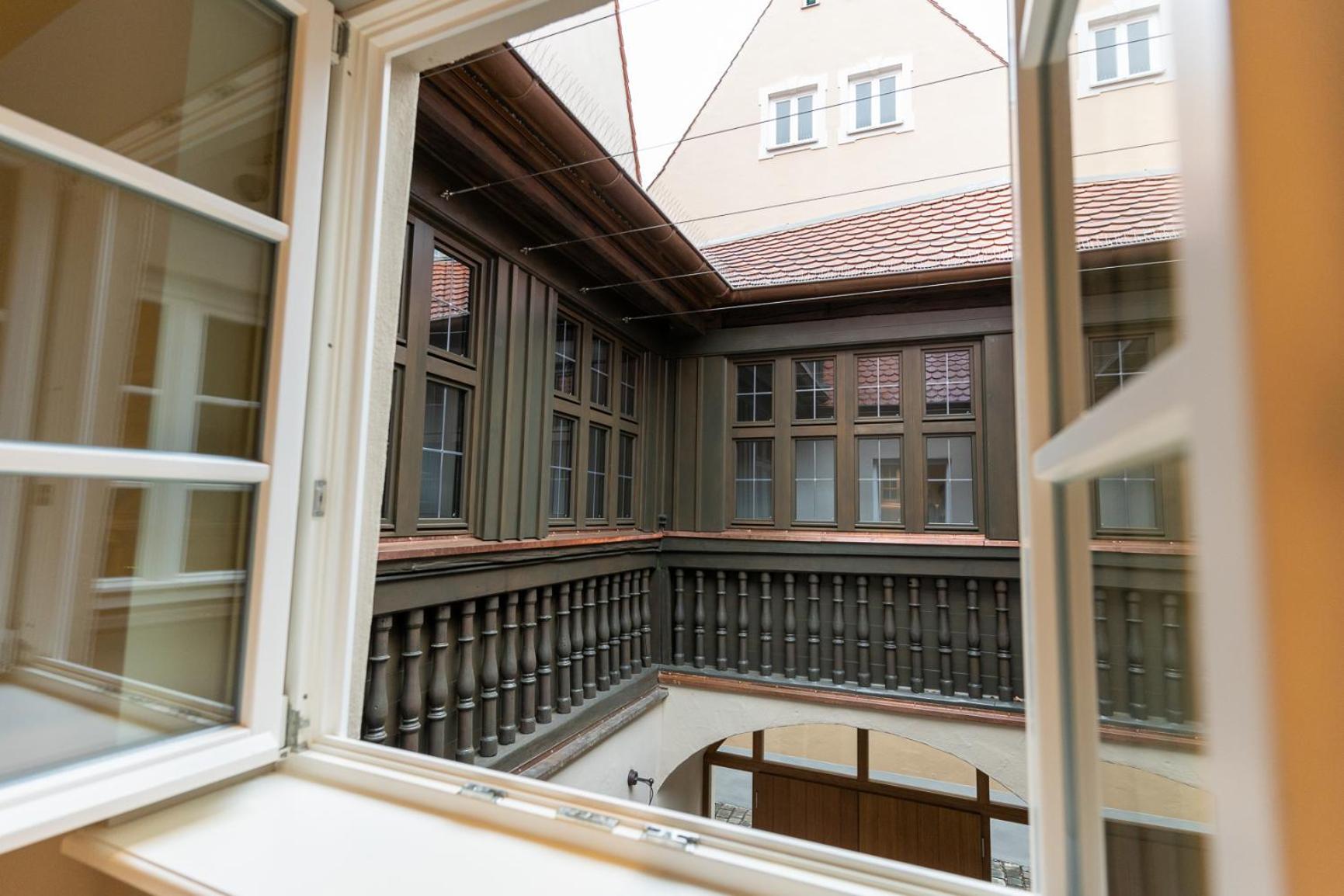 Traumhafte Und Hochwertige Stadtwohnung Im Zentrum Augsburgs * Augsburgo